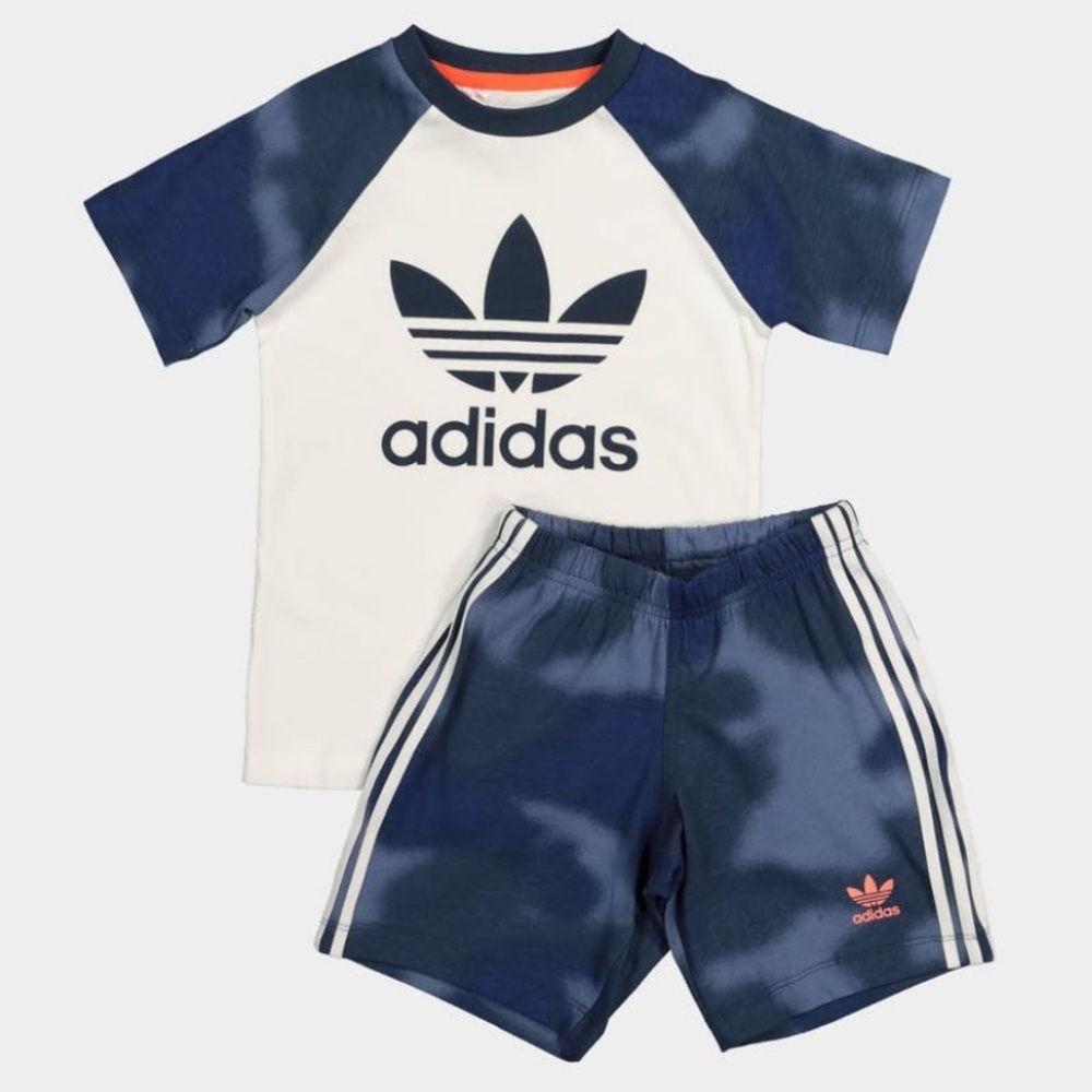 Adidas camo shorts and t-shirt set